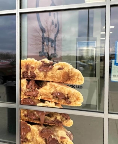 Custom Window Signs Photo